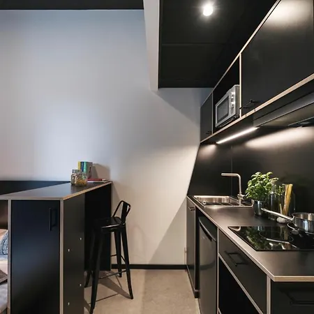 Moliving - Design & Duesseldorf-neuss 4*