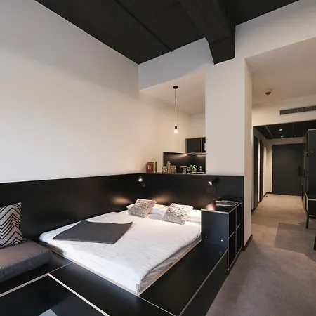 Moliving - Design & Duesseldorf-neuss 4*