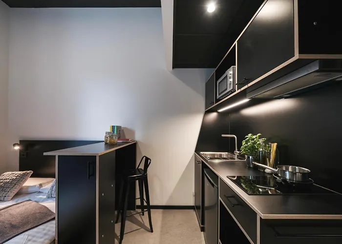 Moliving - Design & Duesseldorf-neuss 4*